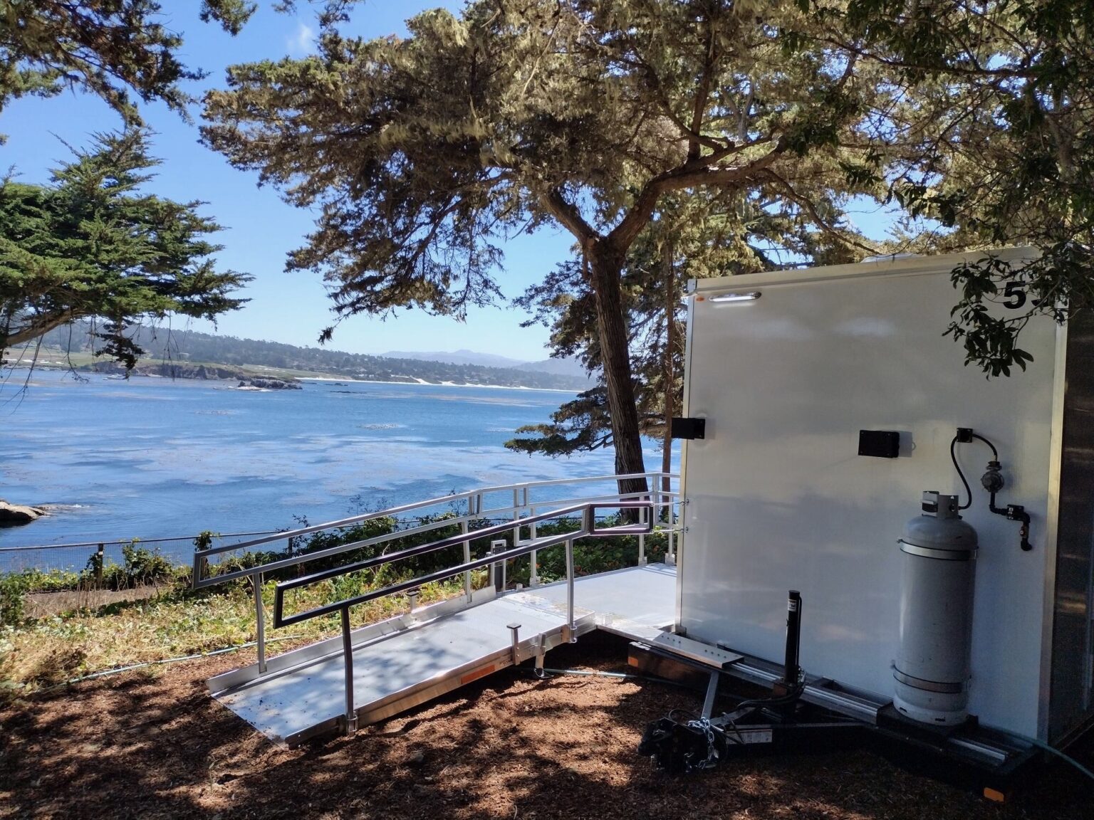 Shower Trailer Rentals in Fresno, Sacramento, & San Francisco Areas CA ...