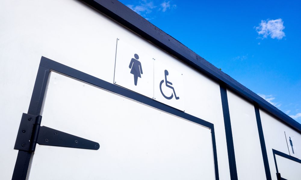 Why It’s Important To Book Your Portable Restrooms Early