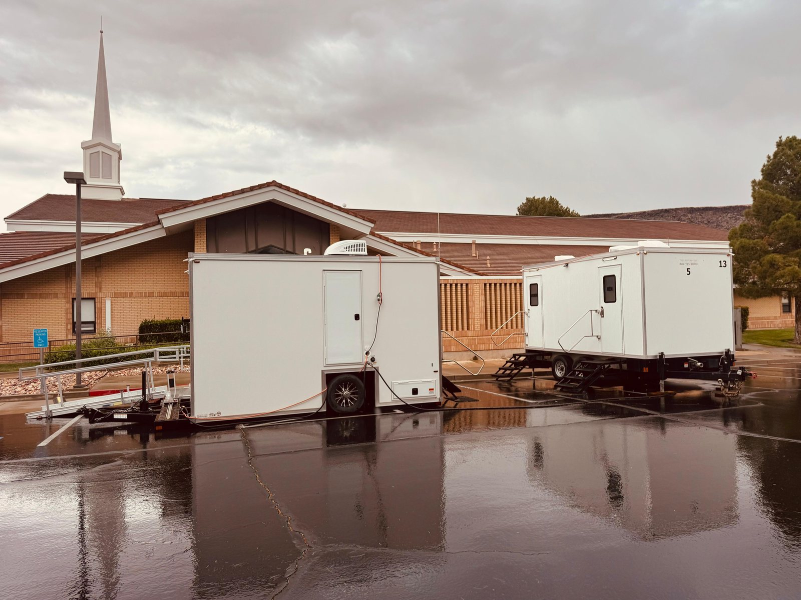 Setup morning for a construction and public works site near Las Vegas