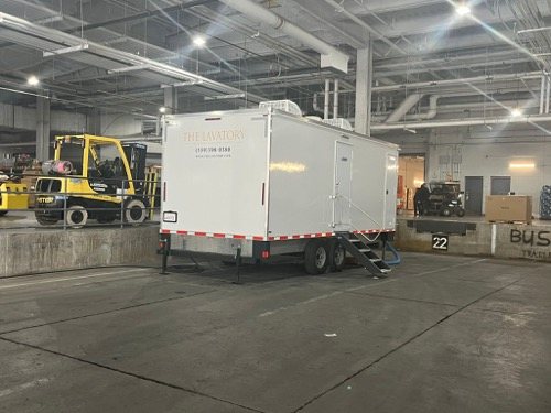 Laundry trailer staged for a booking in the Wasatch Front area
